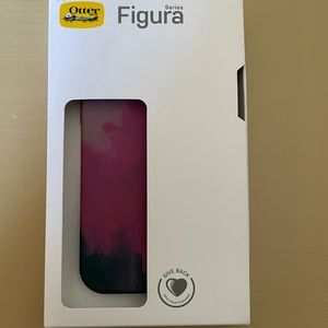 iPhone 12 and iPhone 12 Pro Figura Series Case with MagSafe